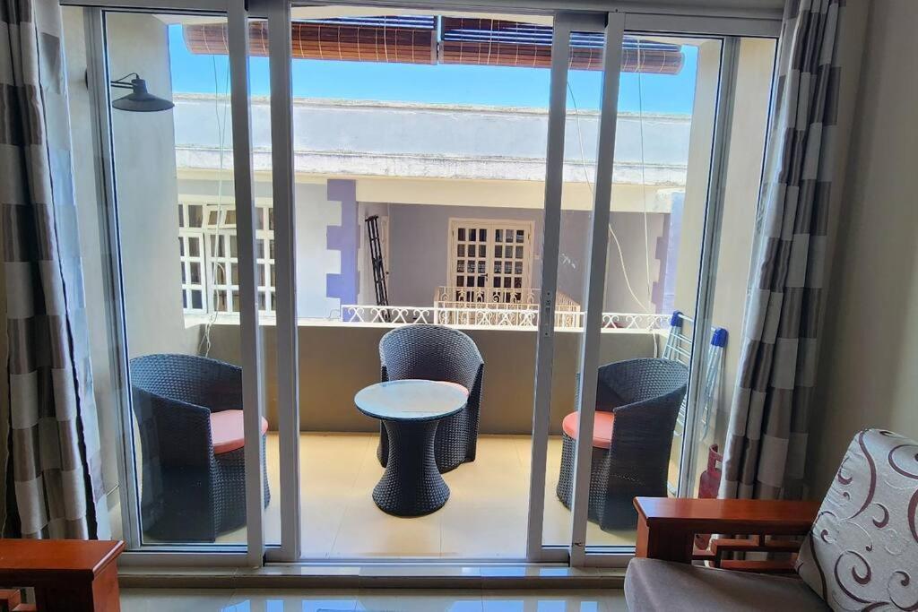 Number 8, 2Nd Floor, Pebble Bay Apartments Grand-Baie Eksteriør bilde
